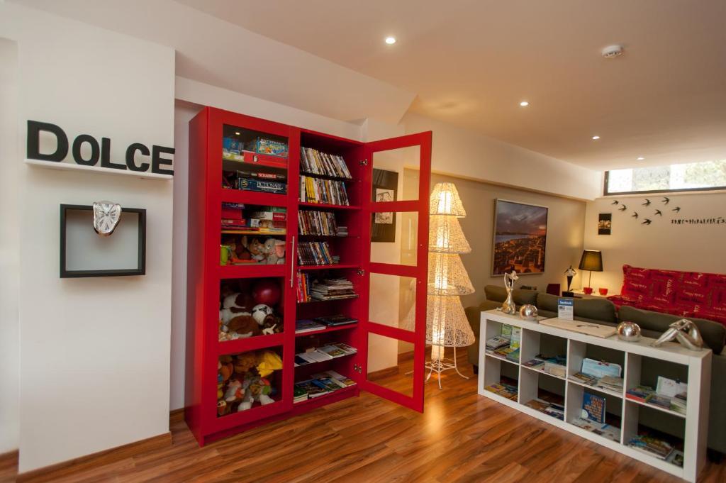 Dolce Bed & Breakfast Cascais
