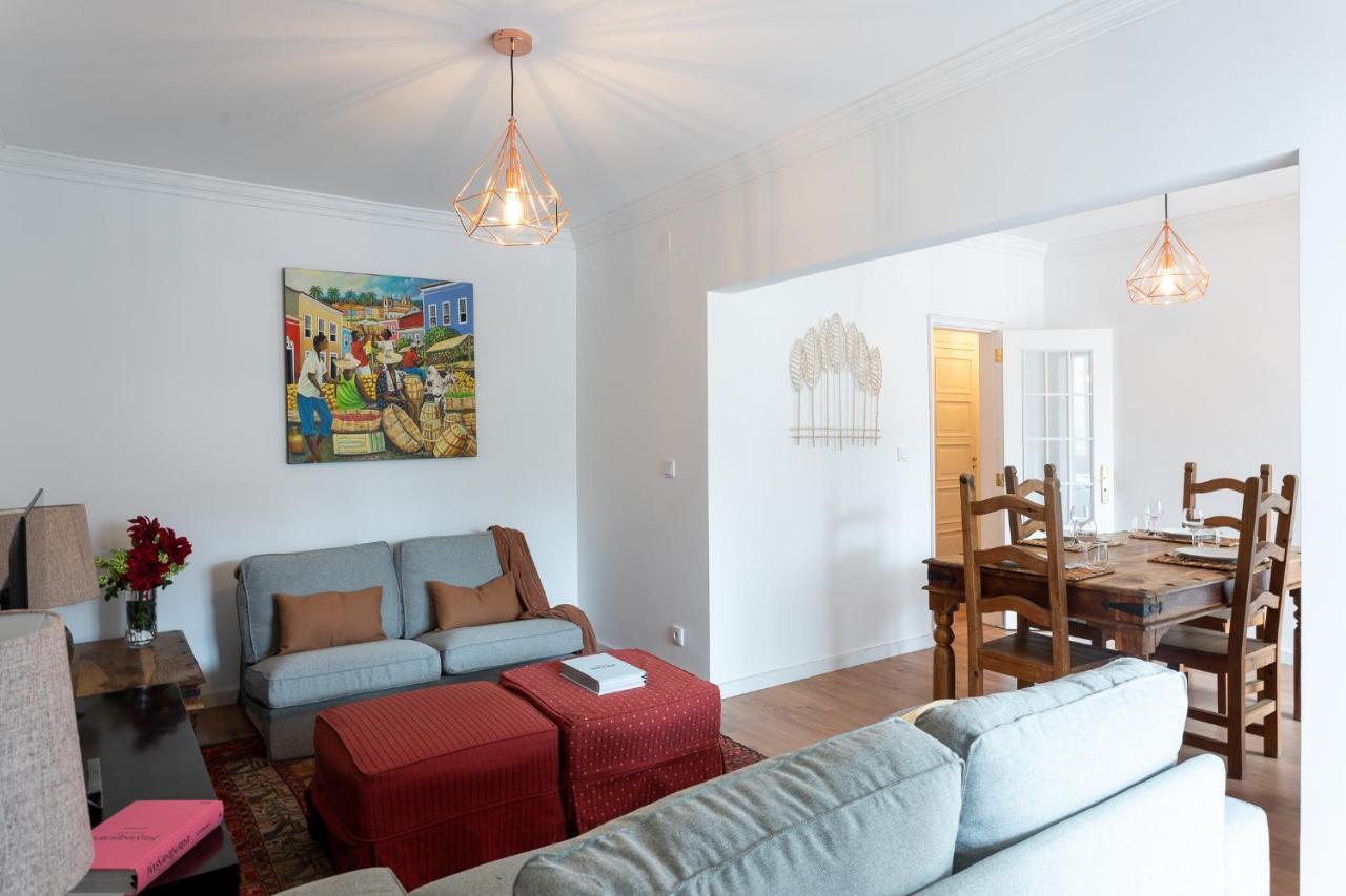 Av Sintra Mhouse Lease