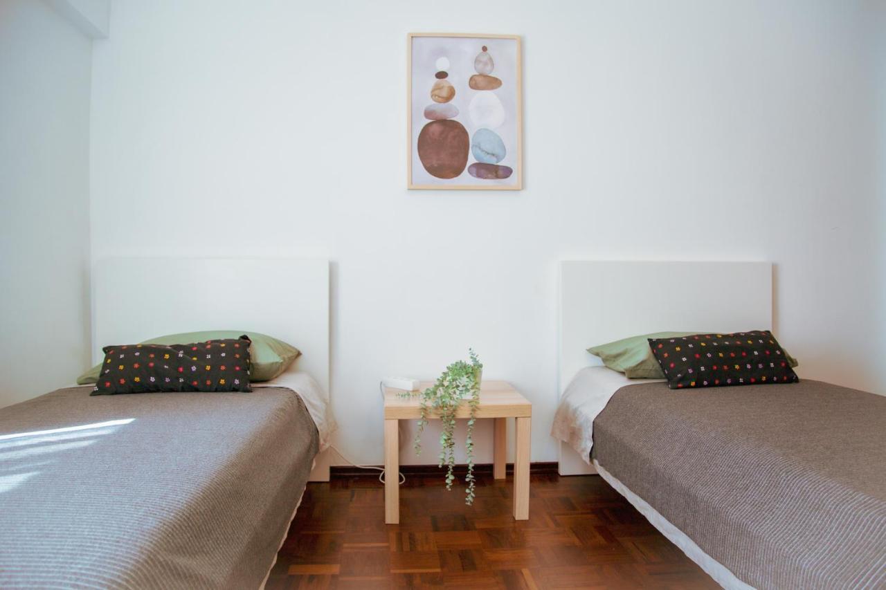Quarto em Acomodações Particulares Cozy In With Full Kitchen 5 Minutes From The