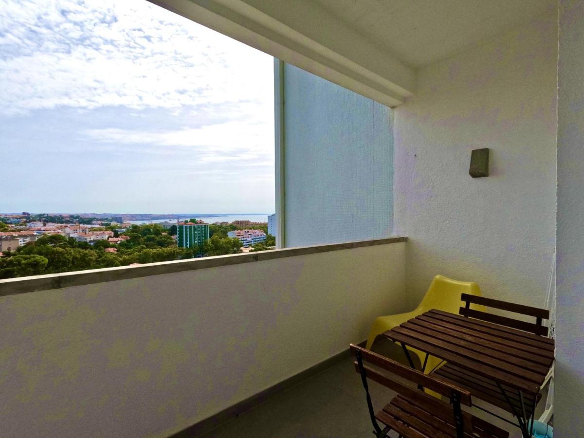Apartment Peaceful & Panoramic Views Apartment, Cascais