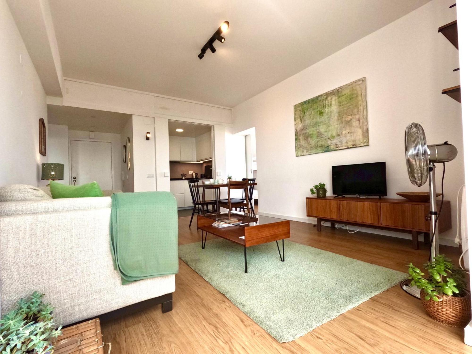 Peaceful & Panoramic Views Apartment, * Cascais
