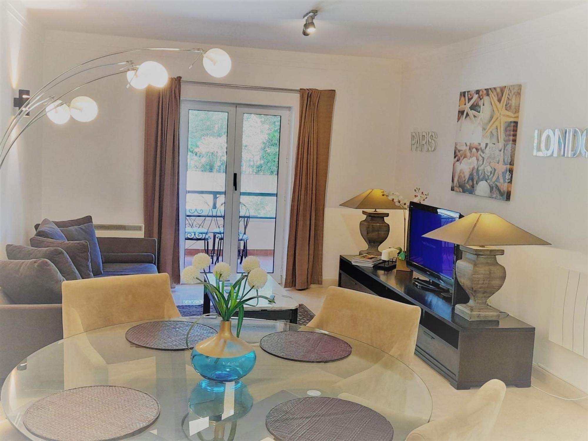 Luxury Near Town & Marina Apartamento