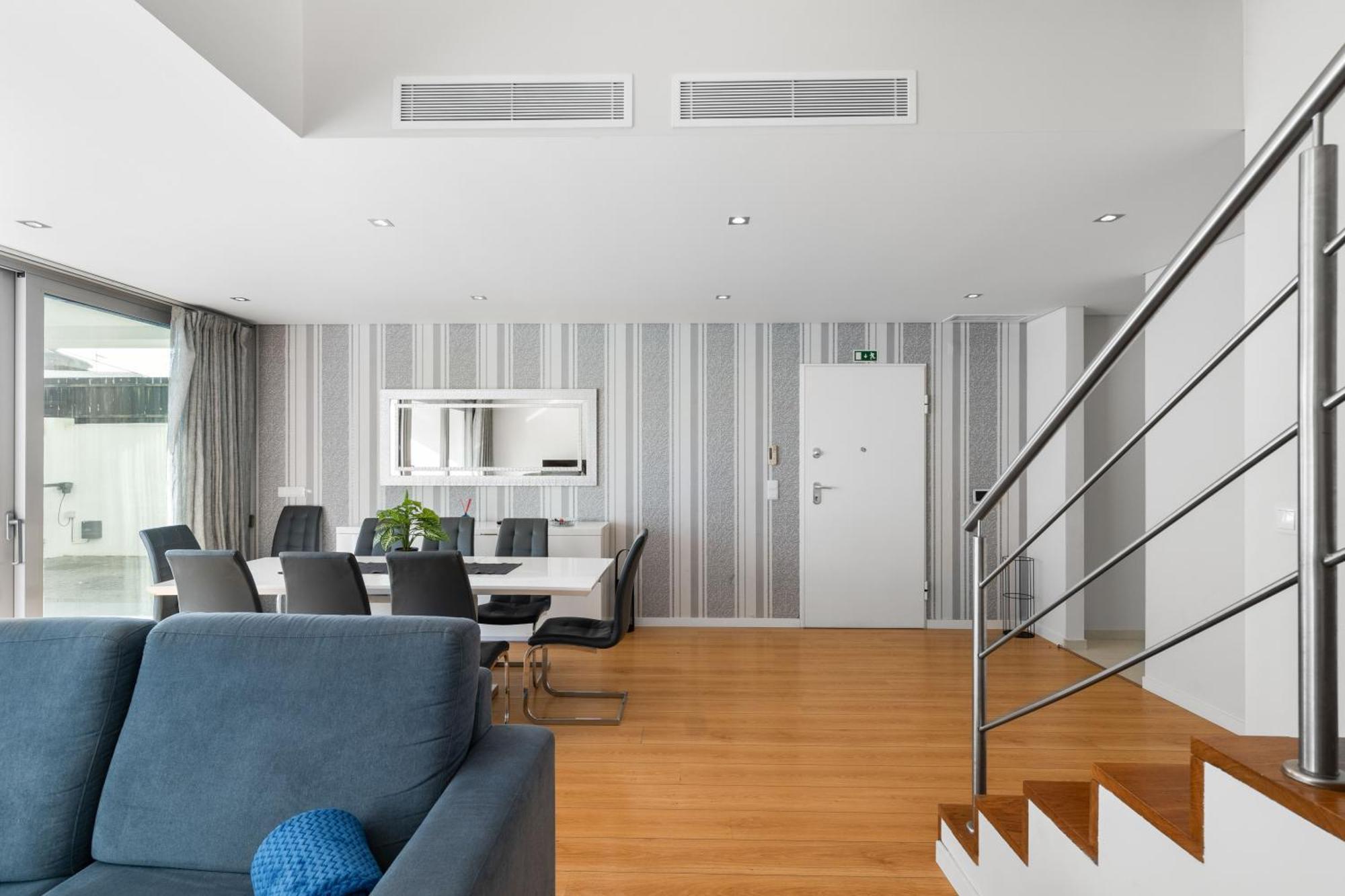 Villa Charmy Estoril By Amber Star Rent *