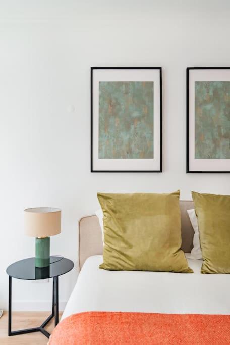 Seaside Modern Flat Ii At Historical Apartment Cascais