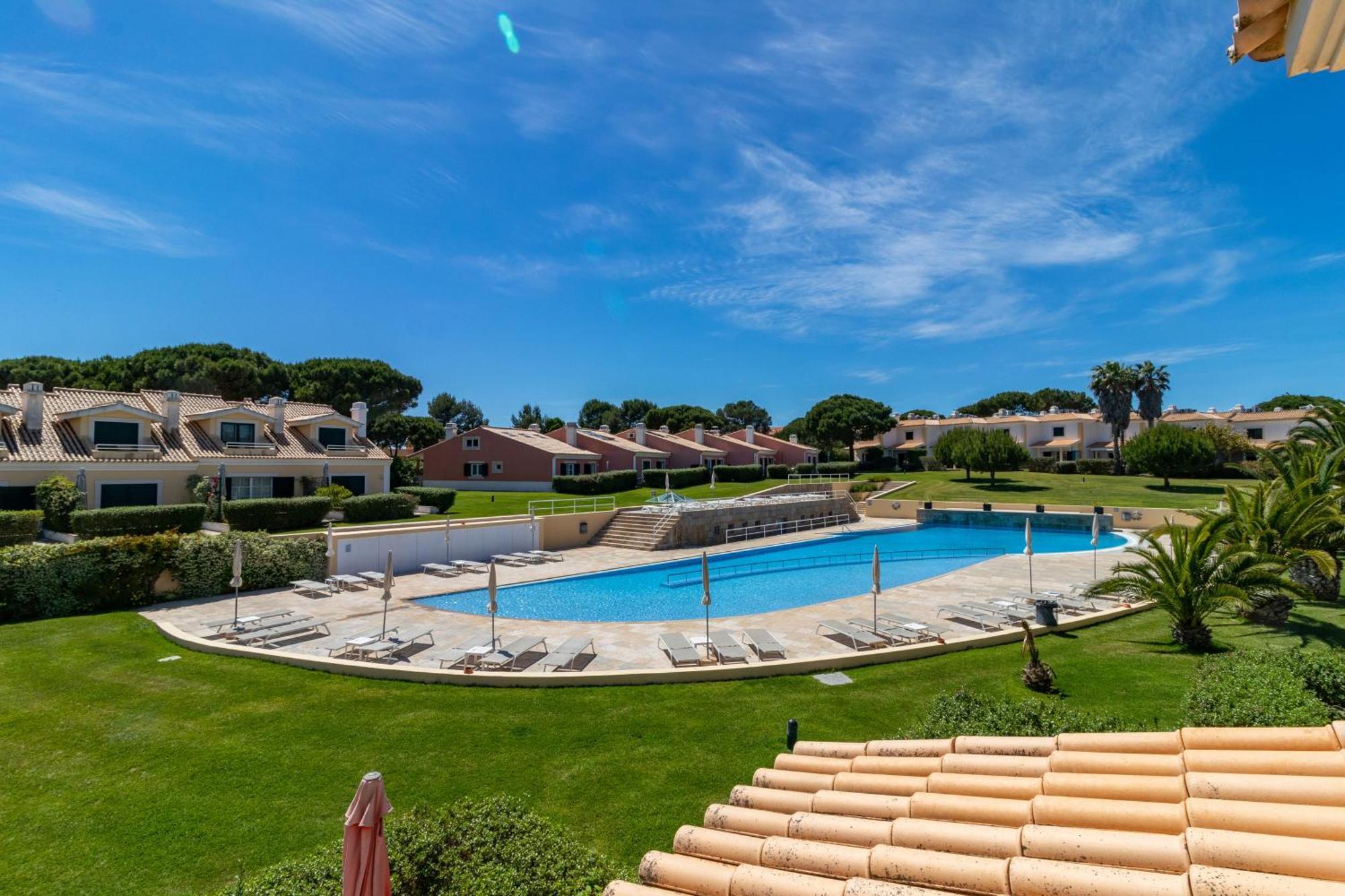 Villa Cascais, Bicuda Cascais