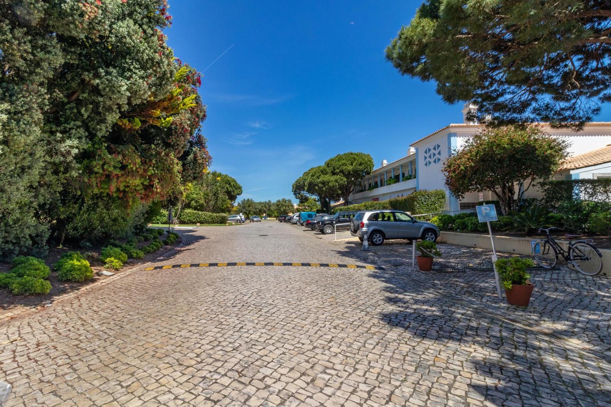 Villa Cascais, Bicuda *