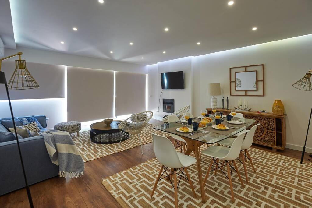 On The Apartamento *