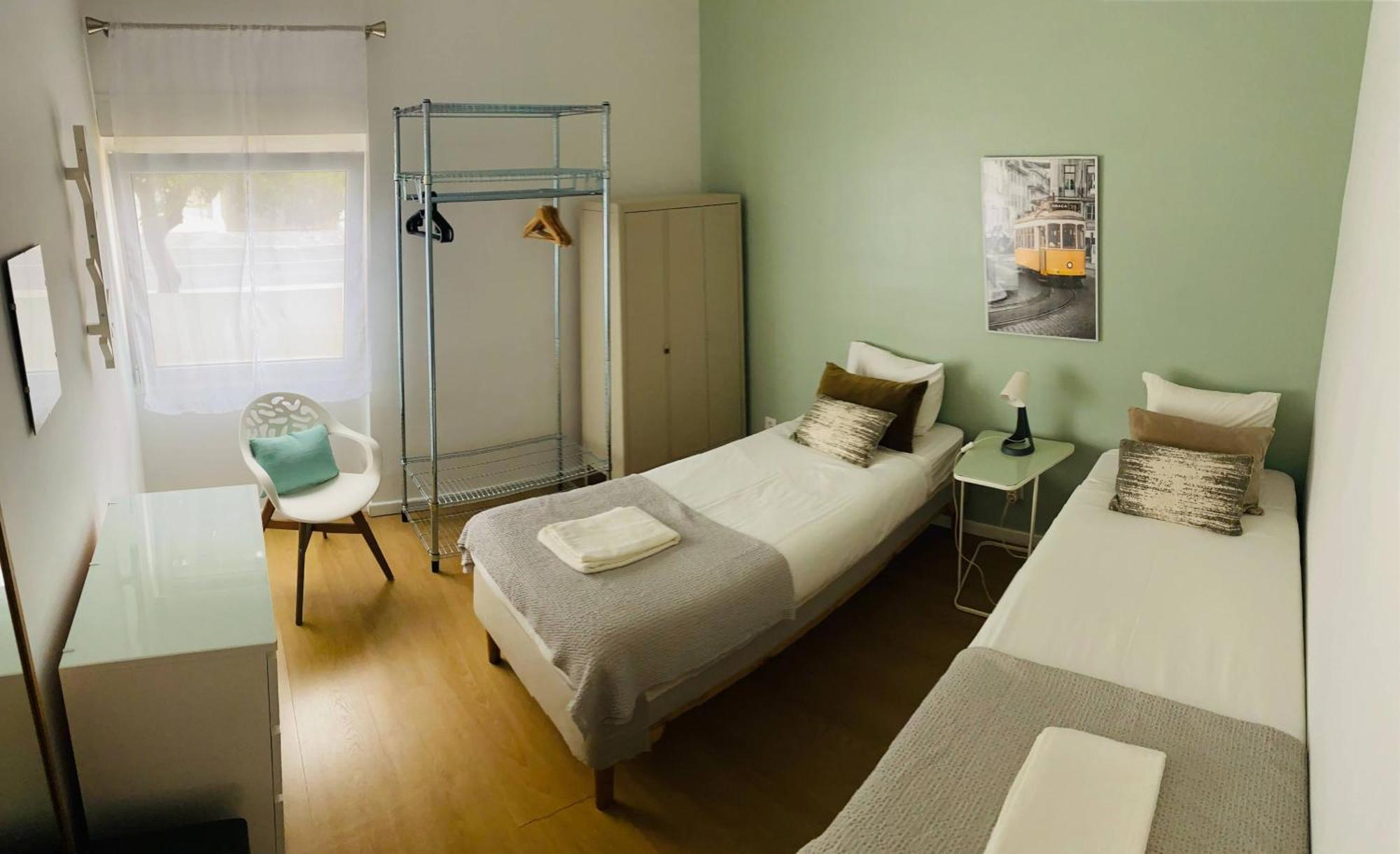 Apartment Feel Center 2bd