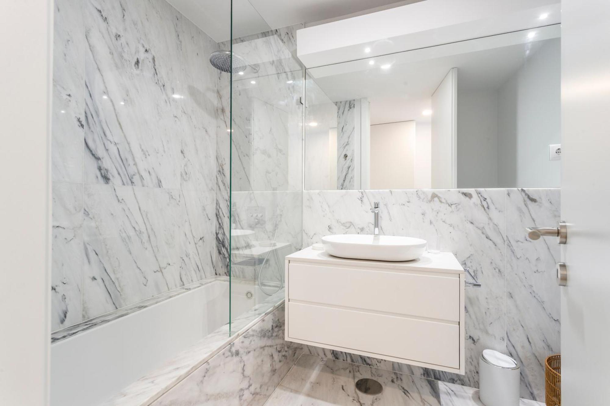 Center Luxury Triplex