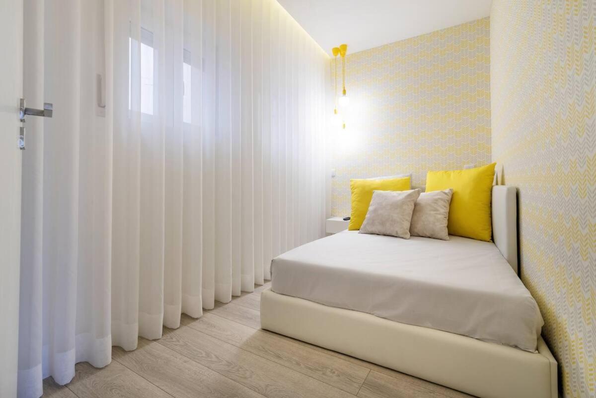 Whome Stylish & Modern Luxury In Center