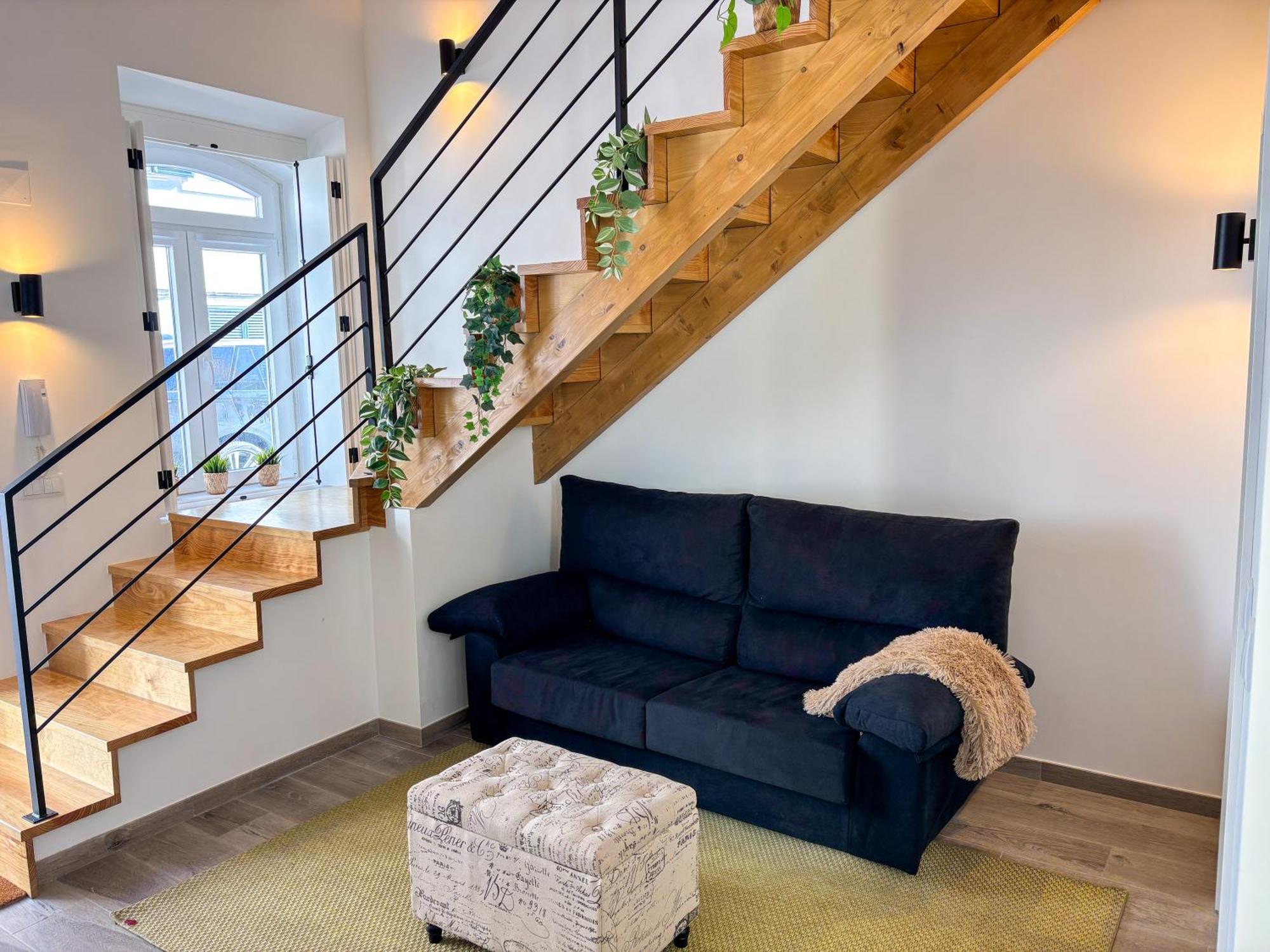 Centrally Located House Up To 5 People In *