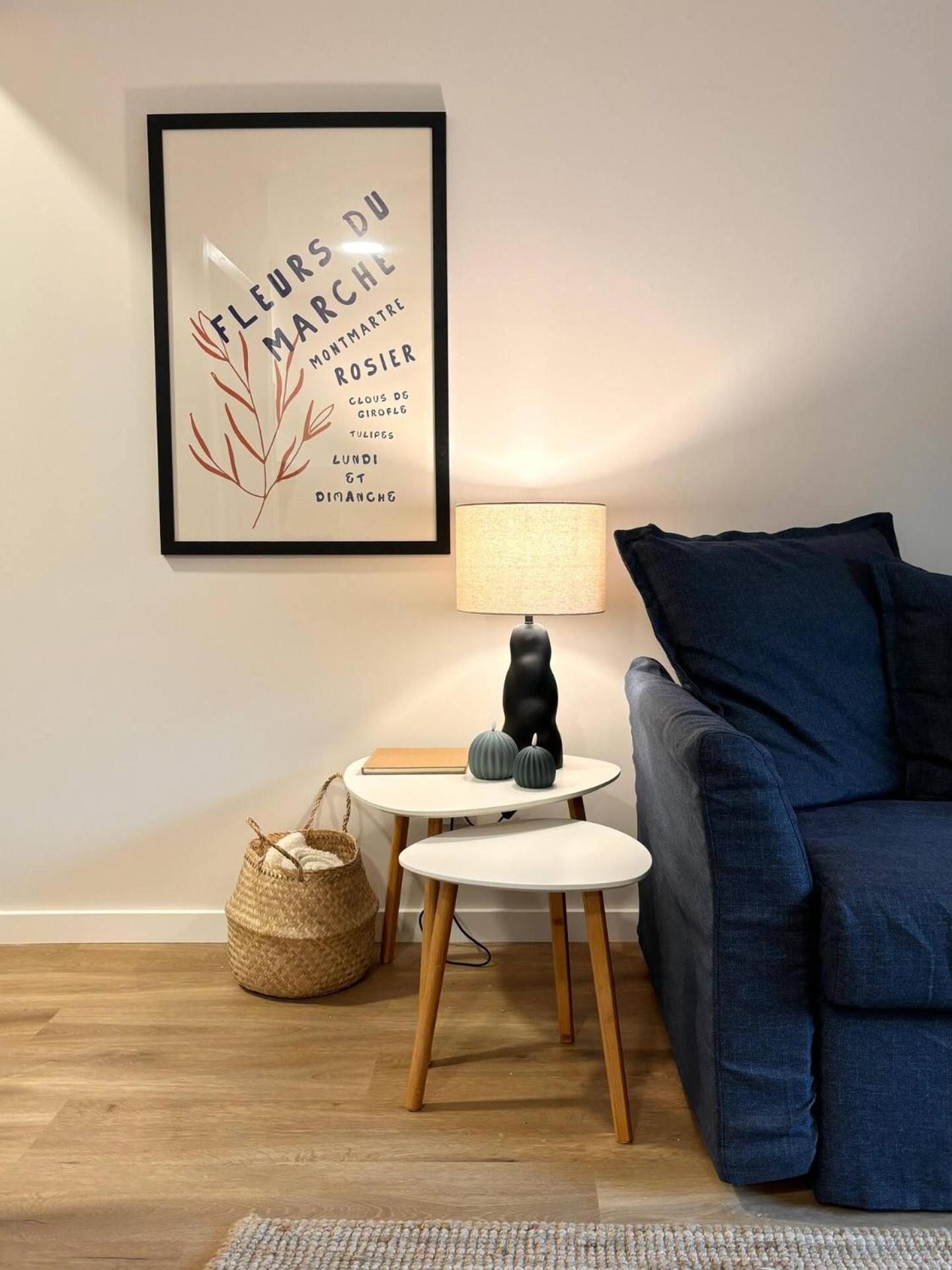 Apartment Prior23