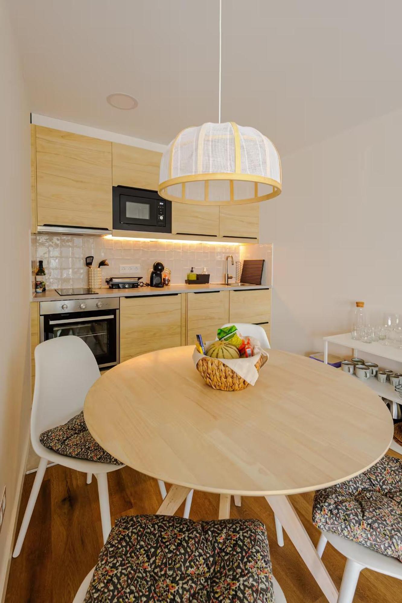 Apartment Prior23