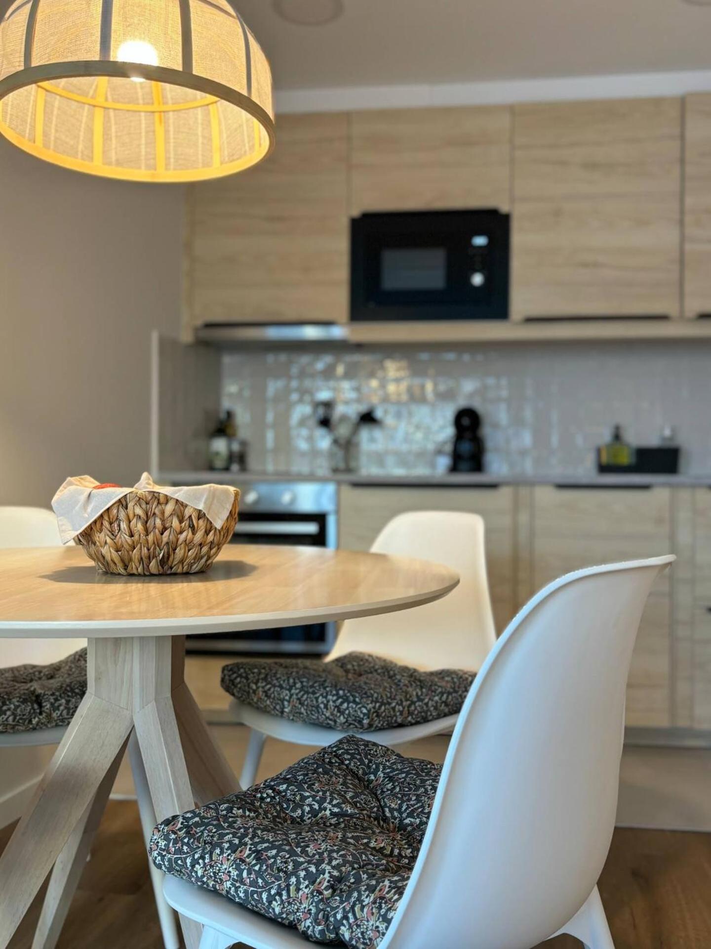 Apartment Prior23