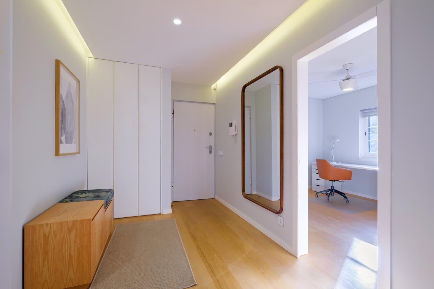 Maestro Park Apartment