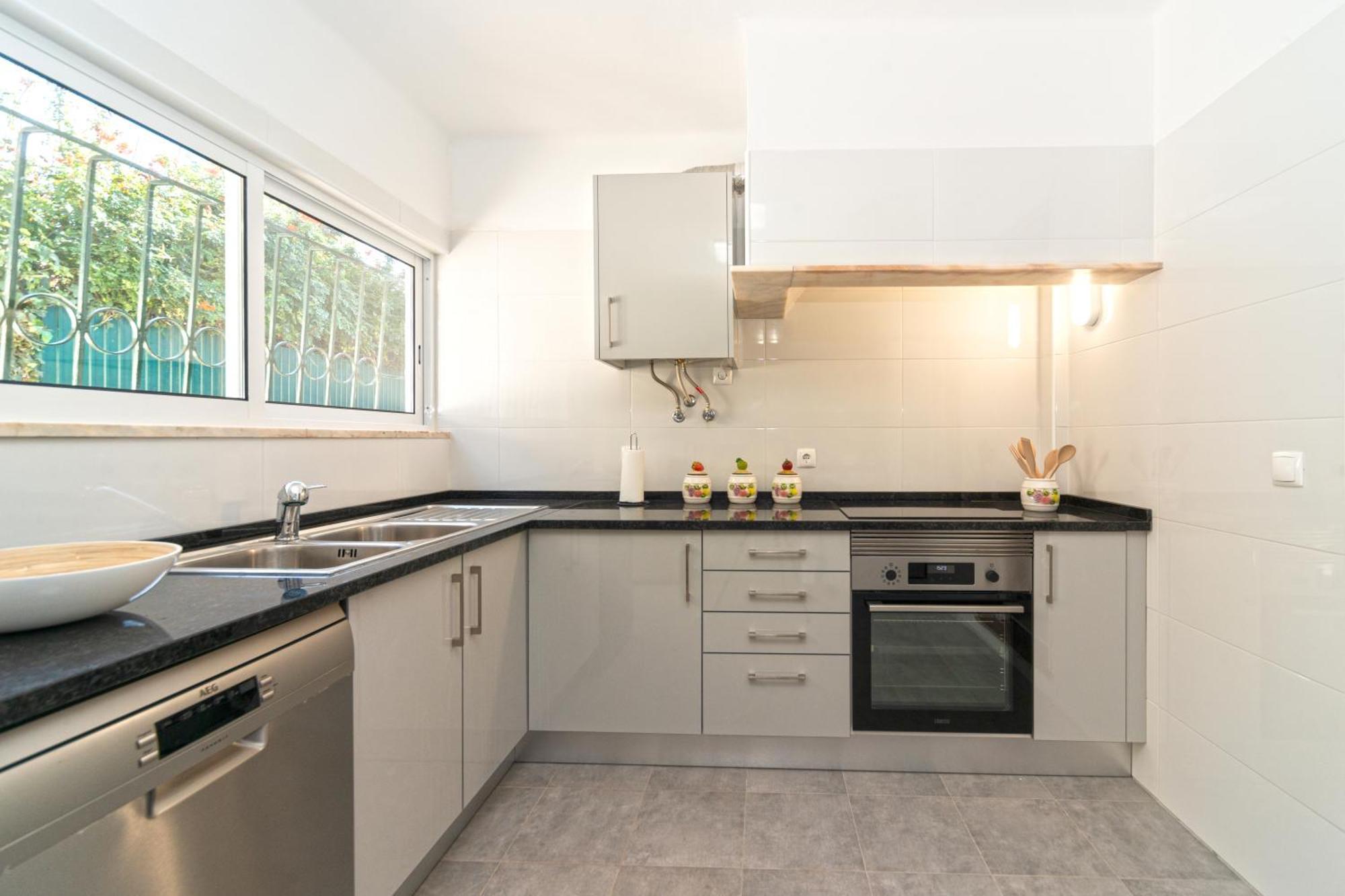 4-bedroom House In Cascais, Near Guincho Ferienhaus