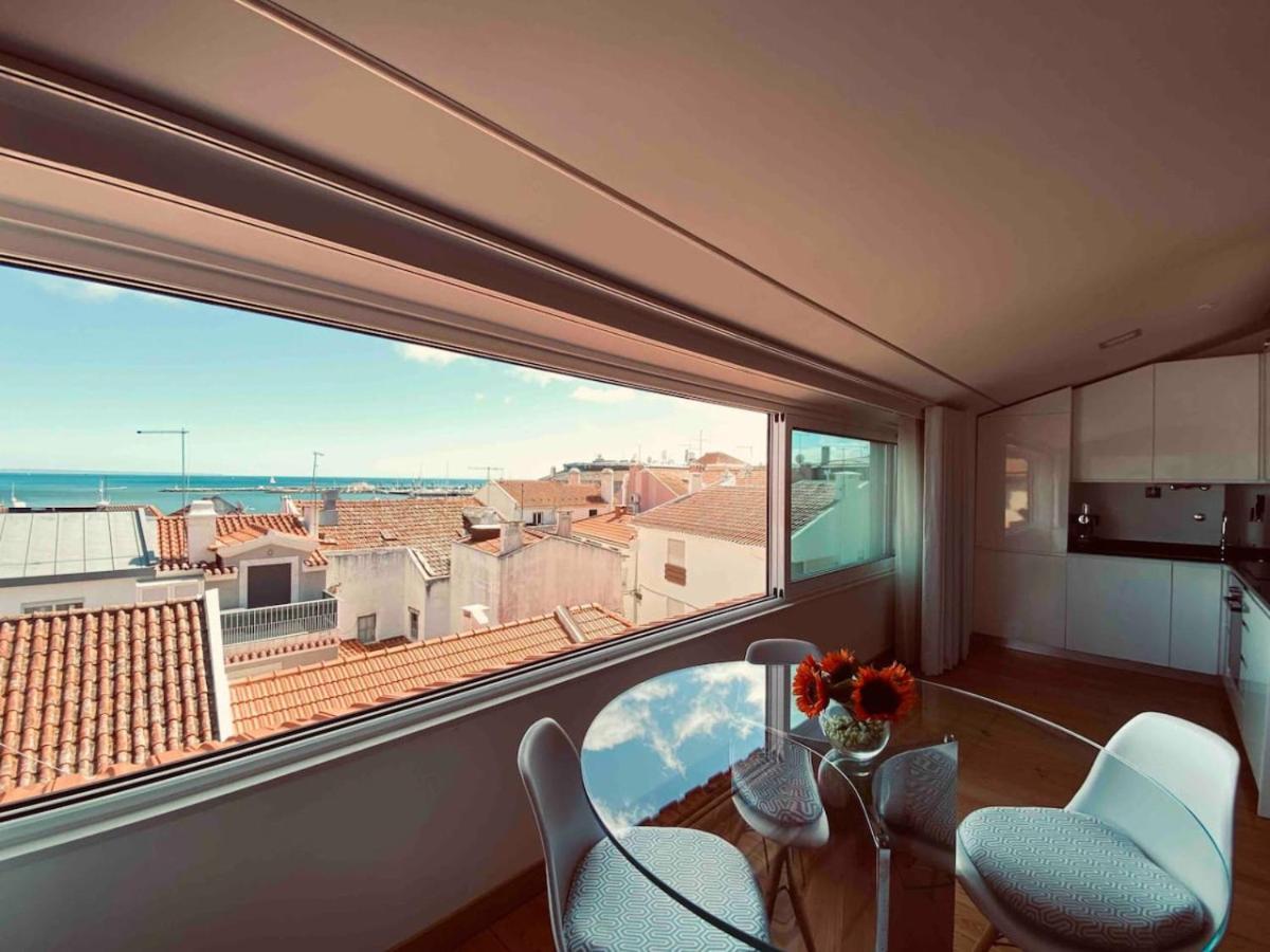 Sea View Loft 30 Secs To In Historic Old Town Apartment Cascais