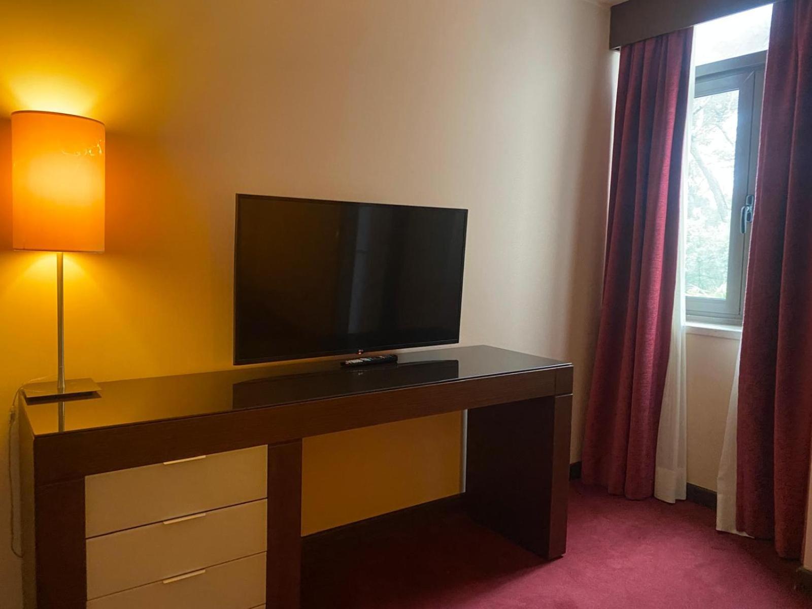 Gale T1 109 Hotel 4*
