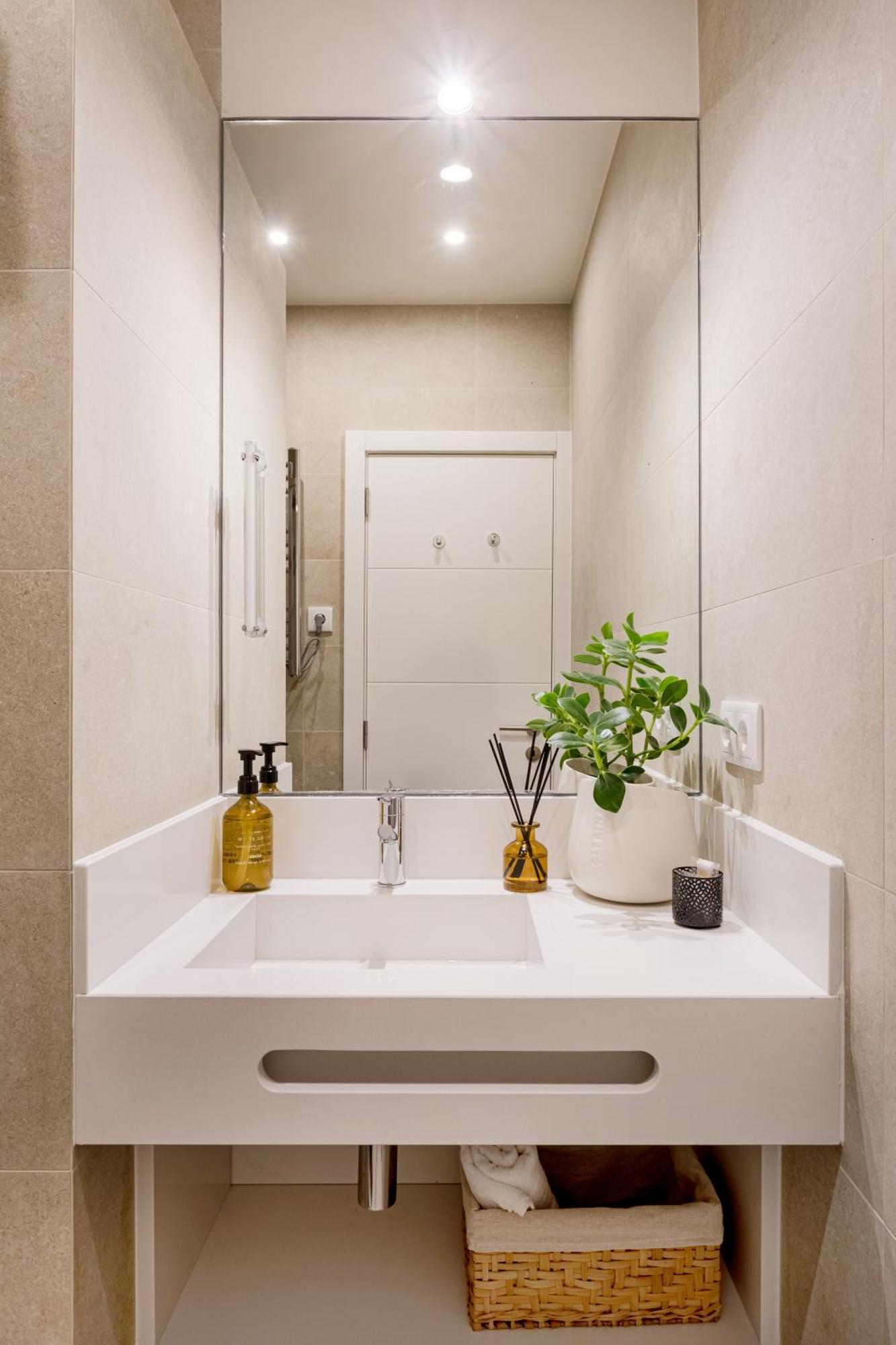 Modern & Quiet Retreat Apartment *