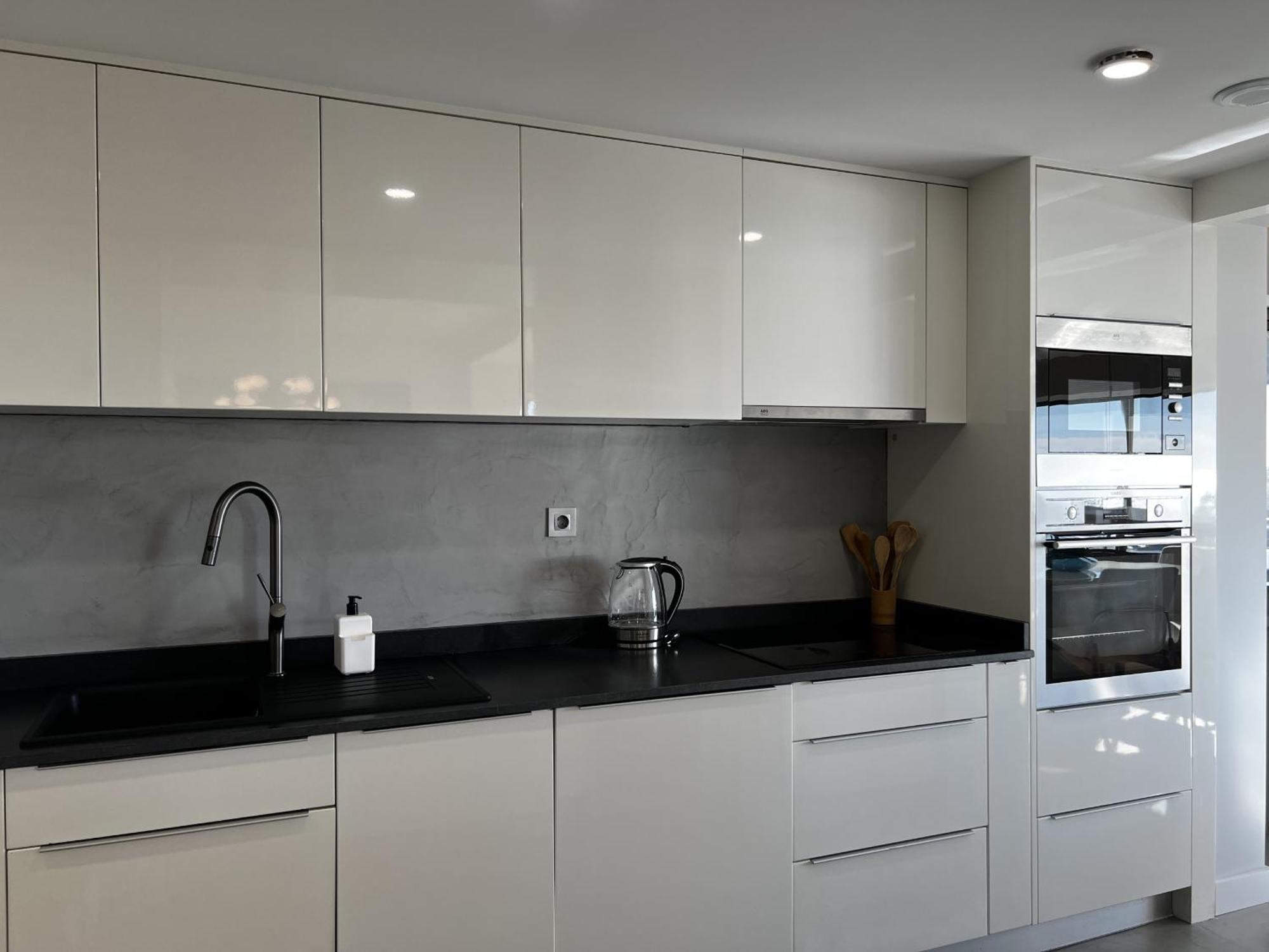 Atrium, Luxury With Sea View And Pool Apartment *