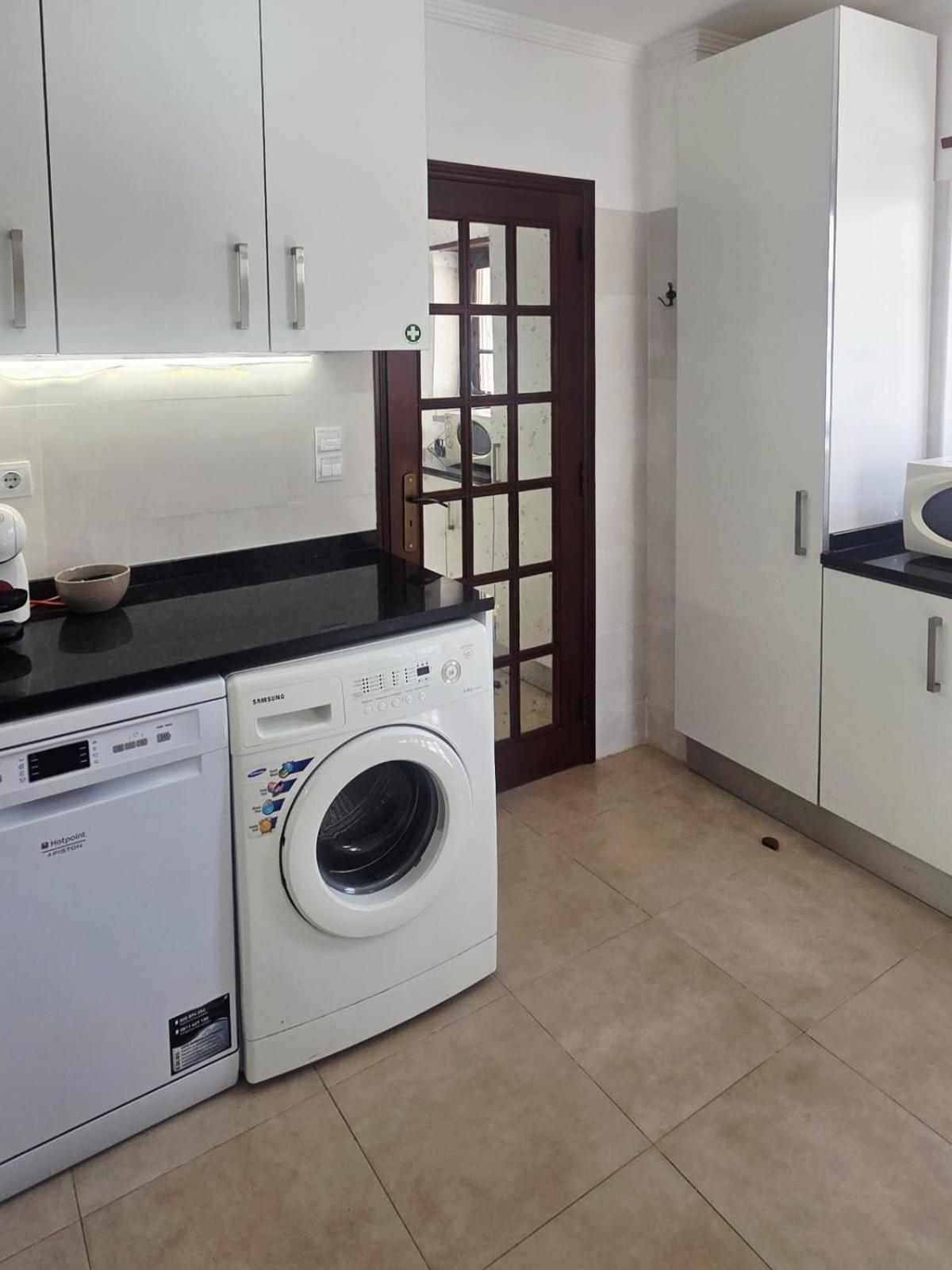 Center - 500 M From The Apartment *