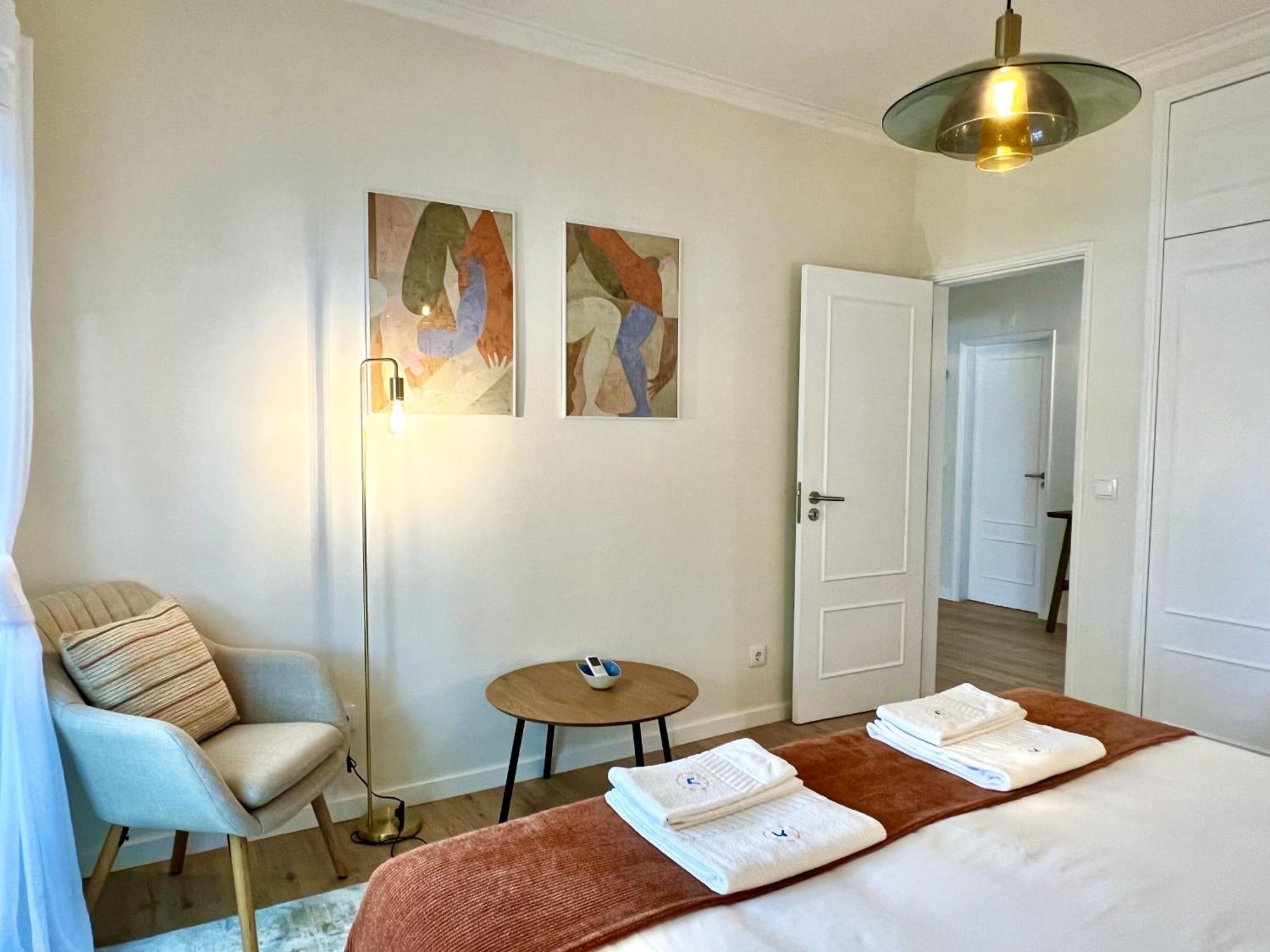 Apartment Charming And Peaceful Apartment, Center