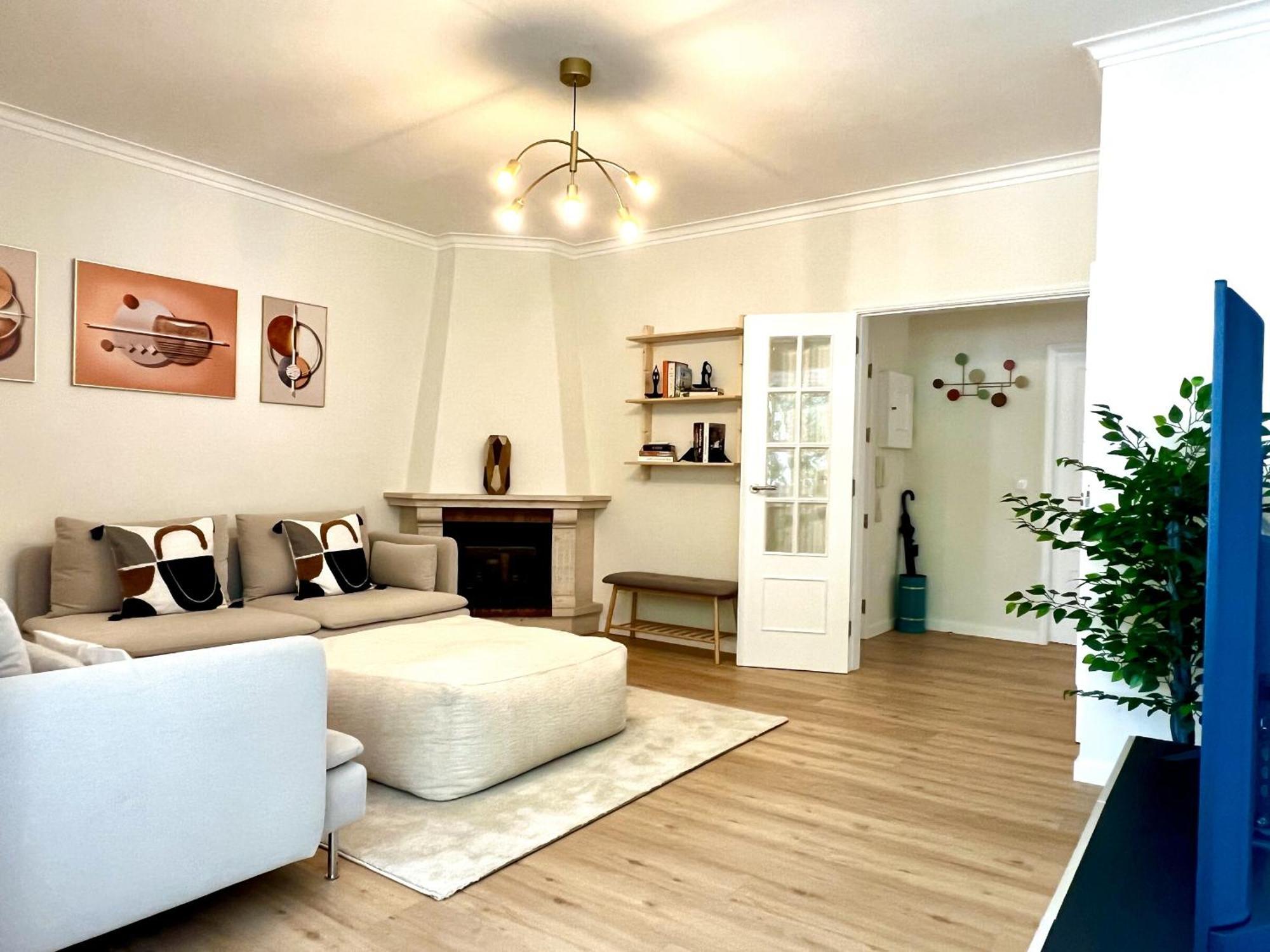 Charming And Peaceful Apartment, Center