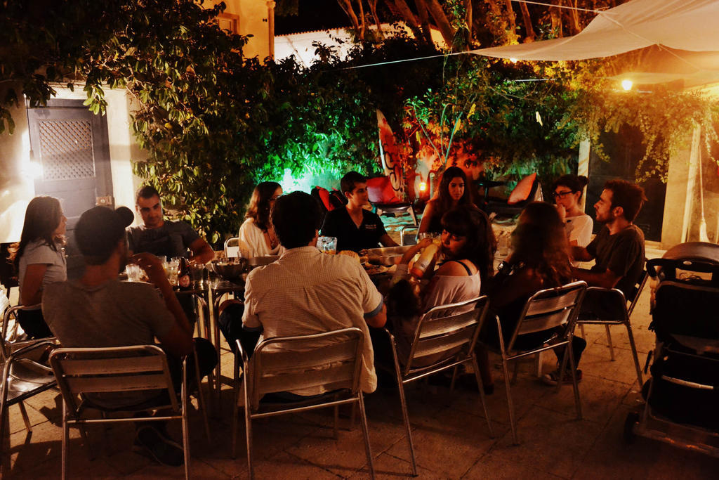 Hostel Way & Surf Camp