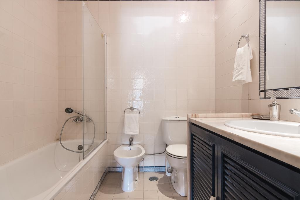 Apartment Chique And Spacious Flat In
