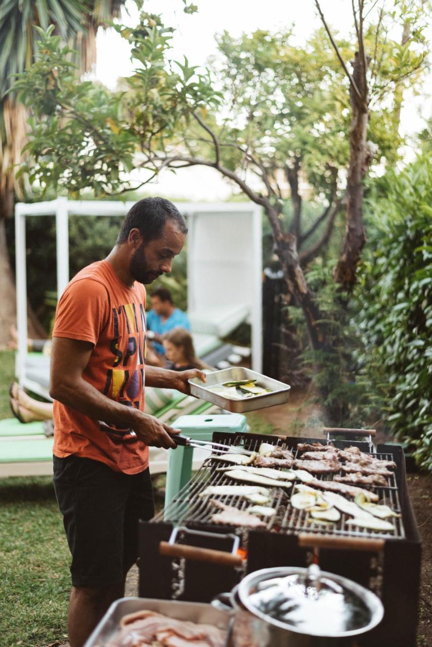 Hostel Way & Surf Camp