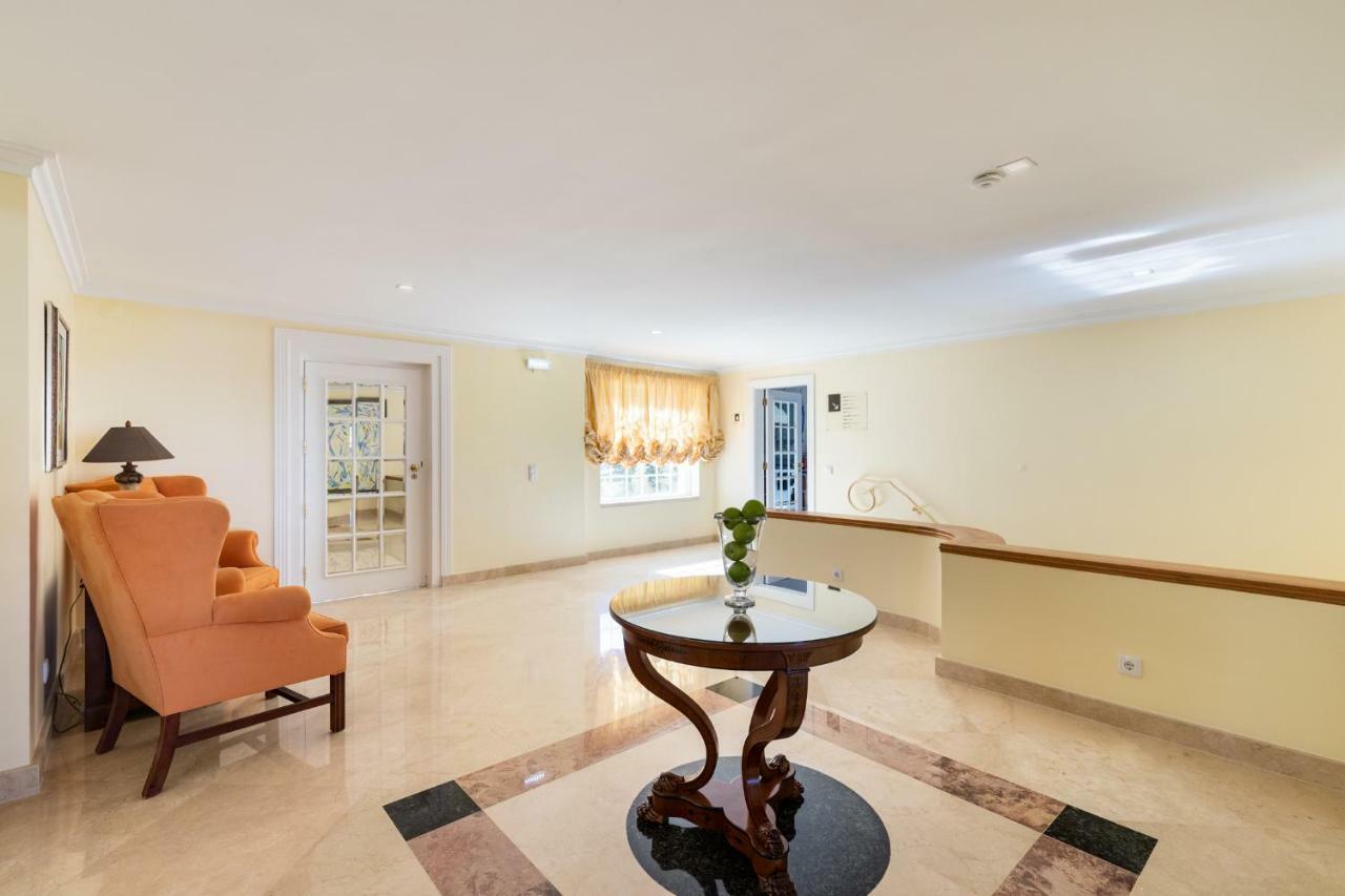 Hotel Estoril Budget & Cascais