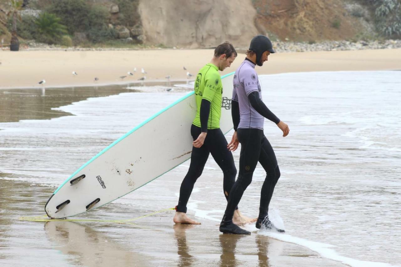 Way & Surf Camp Hostel *
