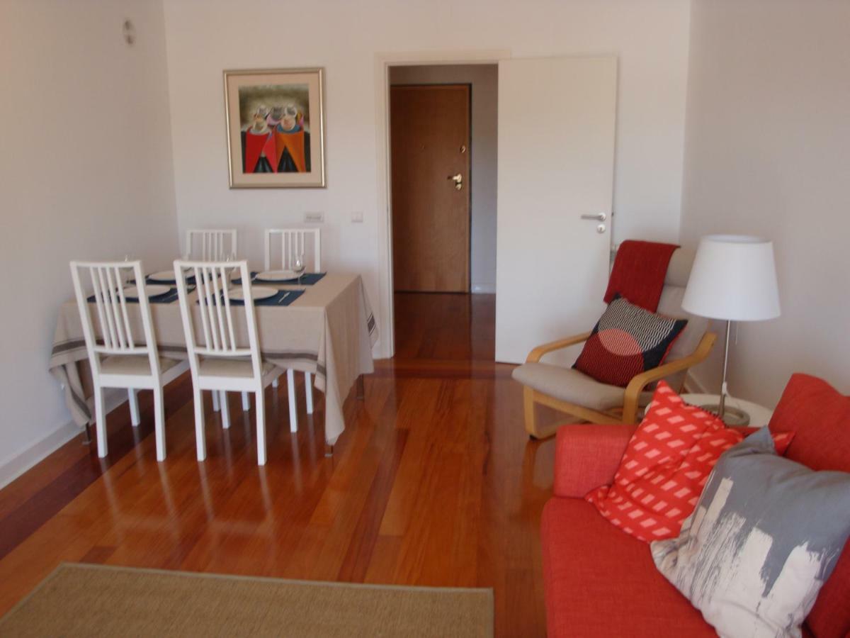 Apartment Village Market *