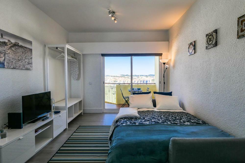Cozy Studio With Balcony And Beautiful View * Cascais