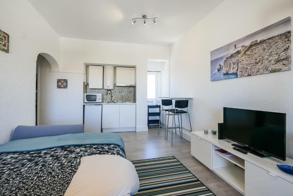 Cozy Studio With Balcony And Beautiful View *