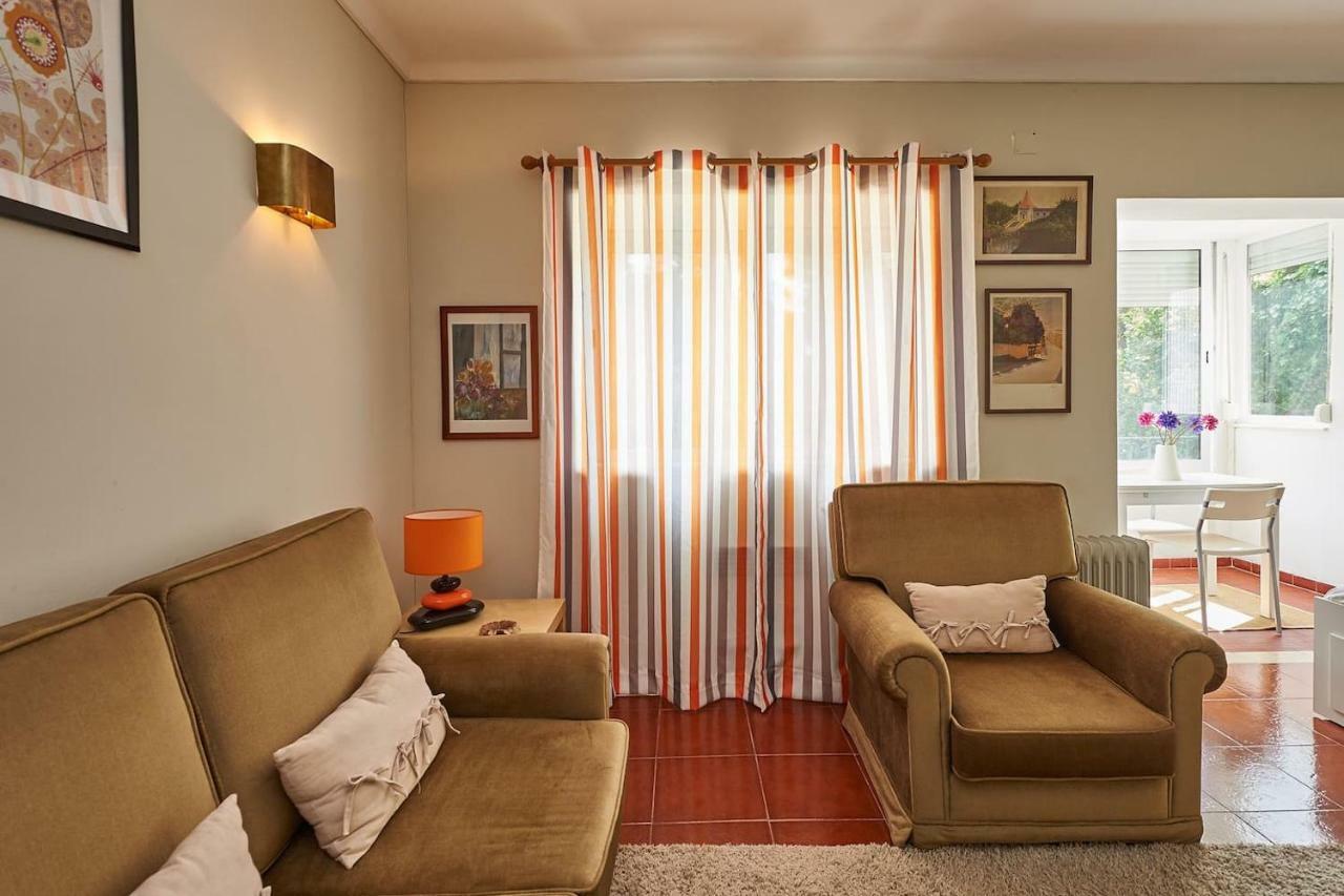 Adorable And Comfortable Studio With Free Parking *