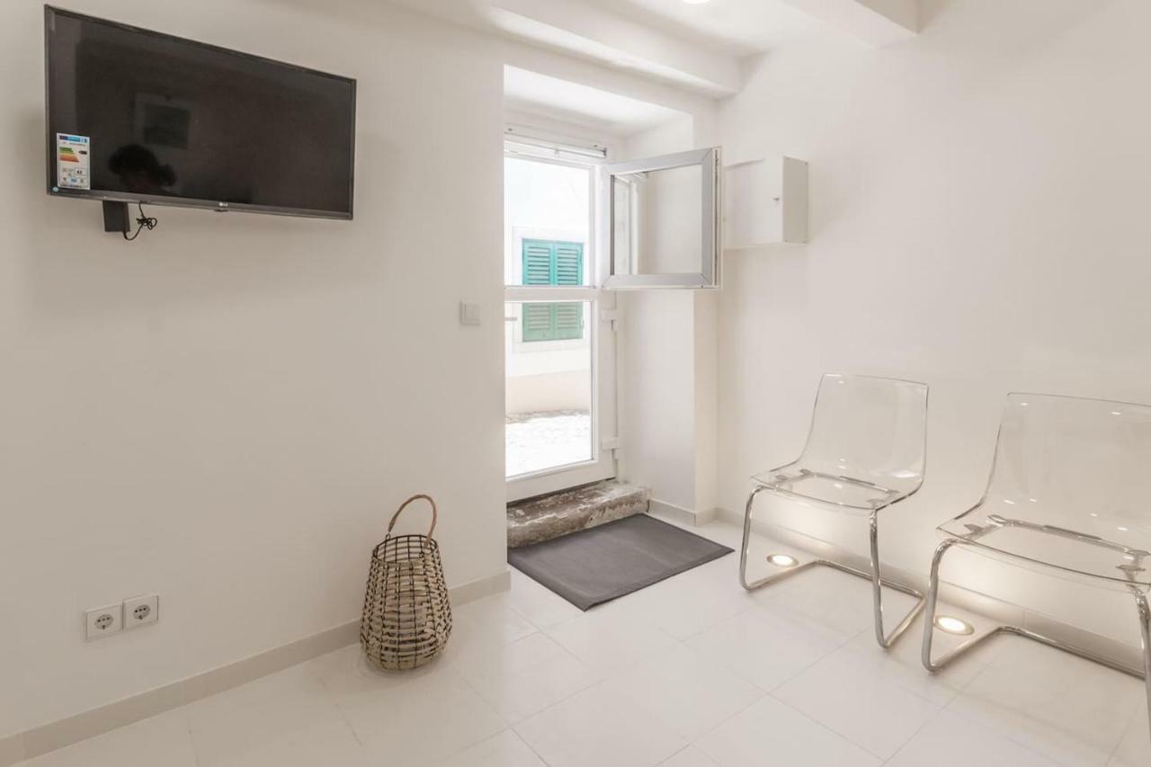 Center Minihouse For 2 - 3min From The Sea Cascais