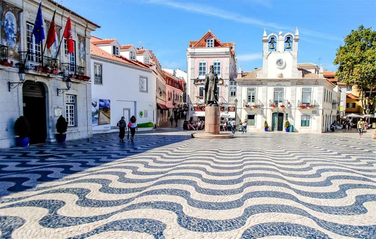 Handsome Cascais