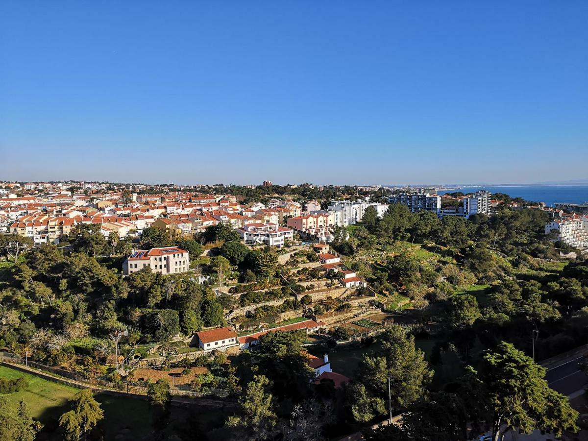 Superb View Over And The Ocean, With Wonderful Balcony Cascais