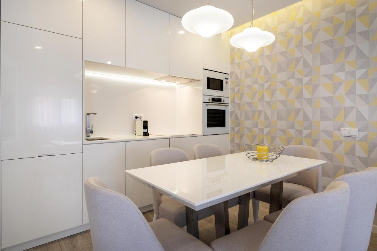 Center Luxury Apartment *