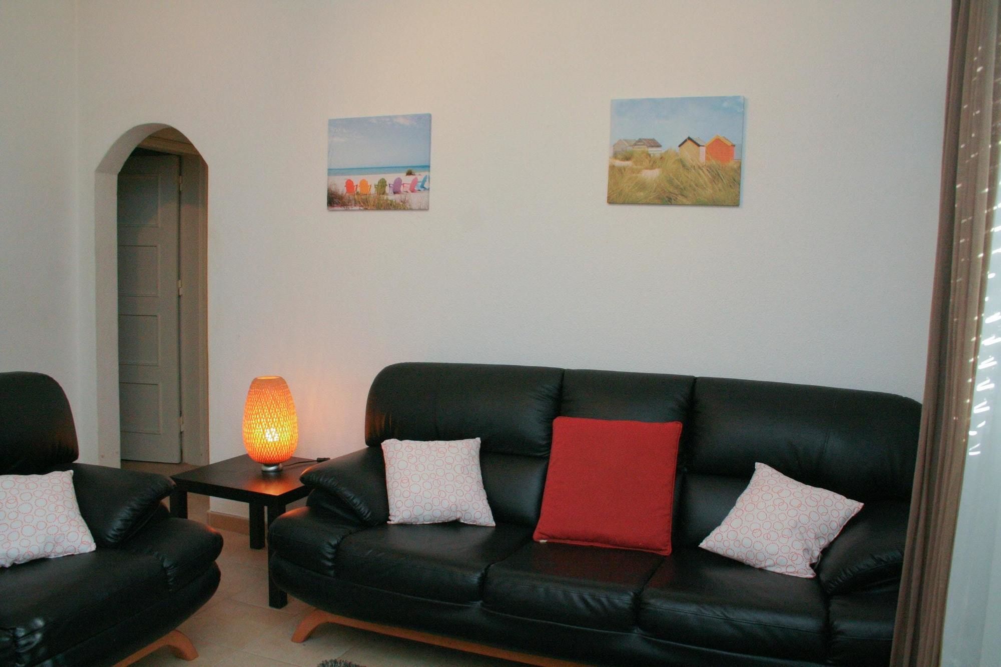 With 2 Bedrooms In Cascais, With Wonderful Sea View, Balcony * Cascais