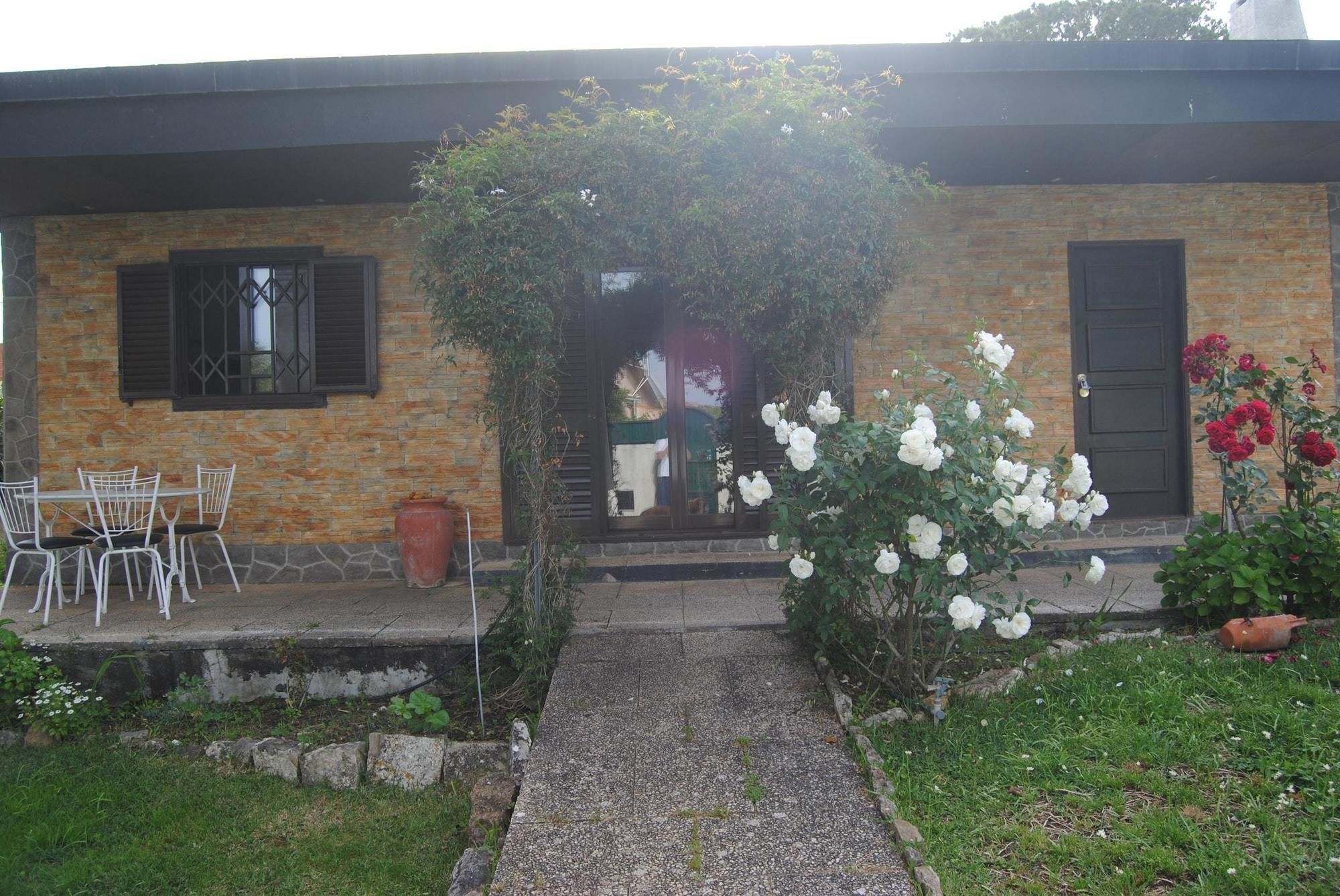 With 2 Bedrooms In Alcabideche, With Private Pool, Enclosed Gard Villa