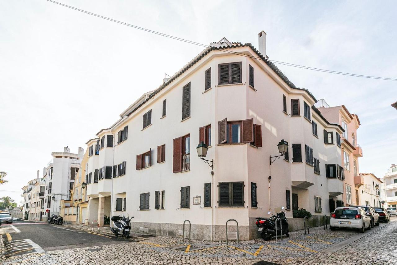 Bright Valadim Apartment *