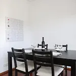 Charming Apartment In Peaceful Cascais