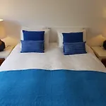 Ocean Cascais - Apartment With Swimming Pool