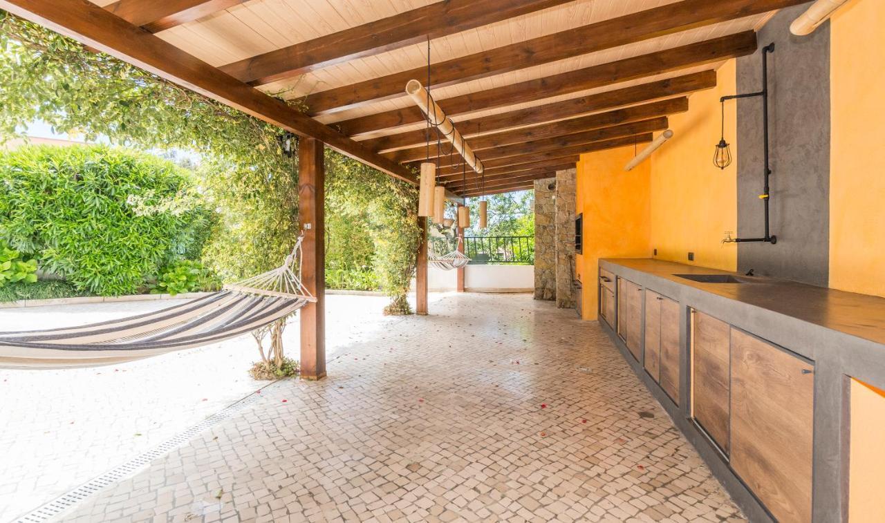Free Spirit House - Surf & Yoga Retreats Hostel *