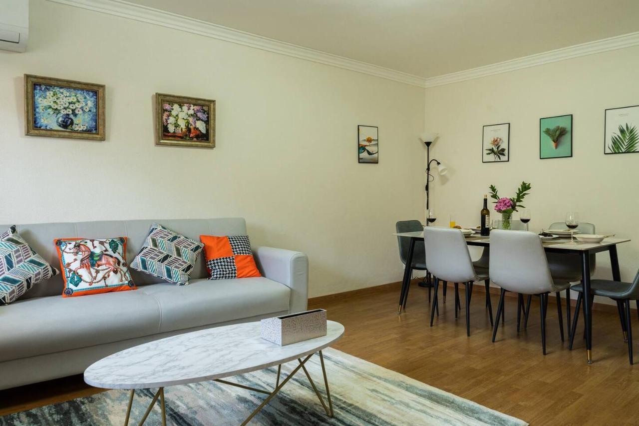 Garden Apartment *