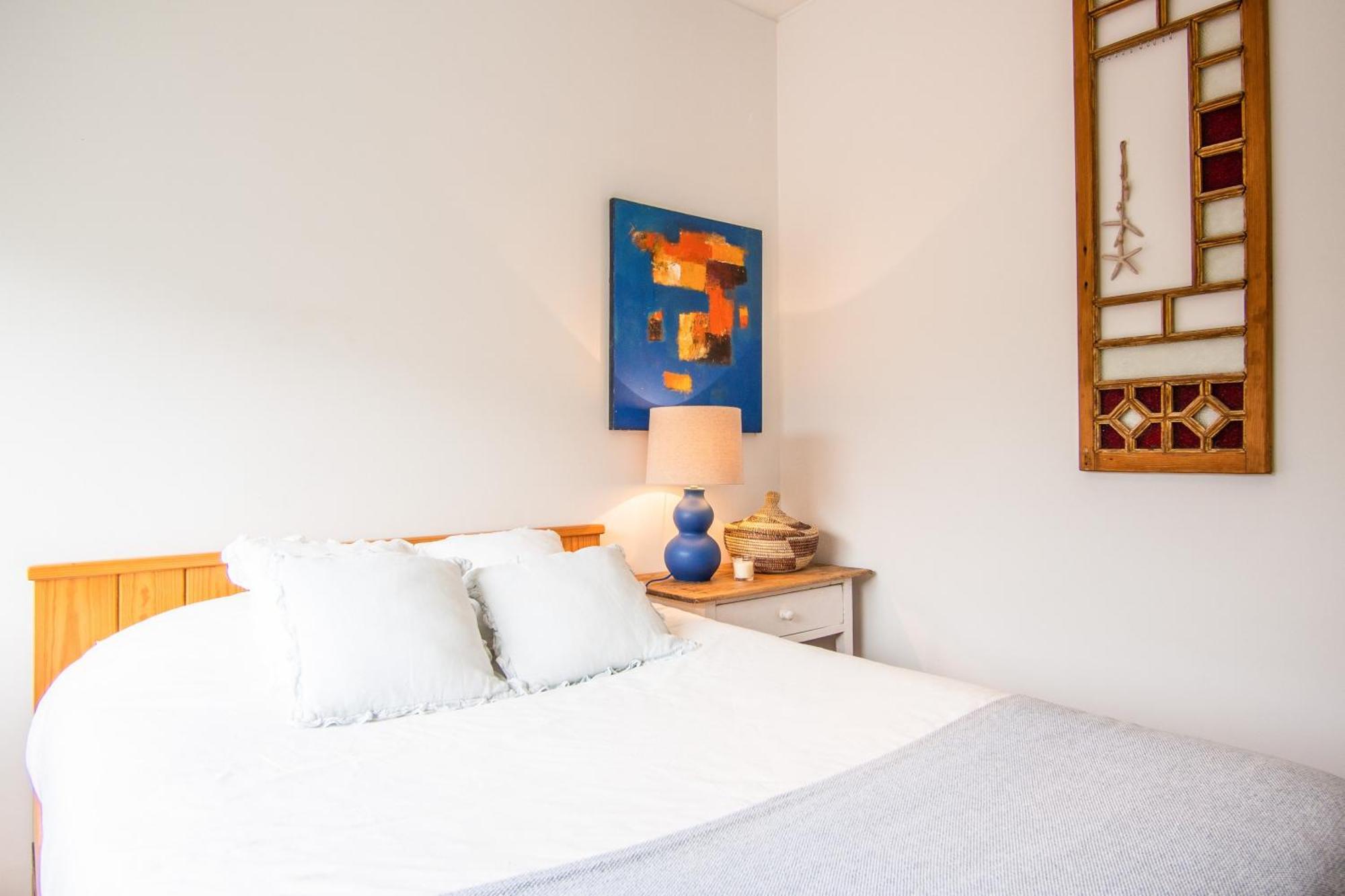 Elegant In With Fireplace 80 M² Apartment *