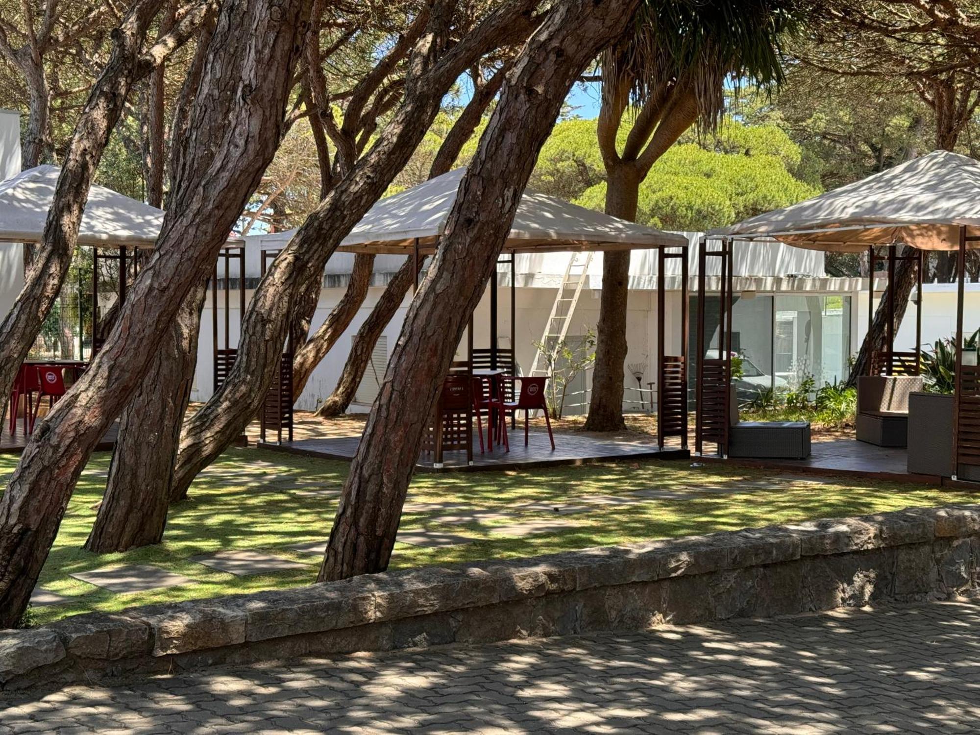 Parque De Campismo Orbitur Guincho Acampamento