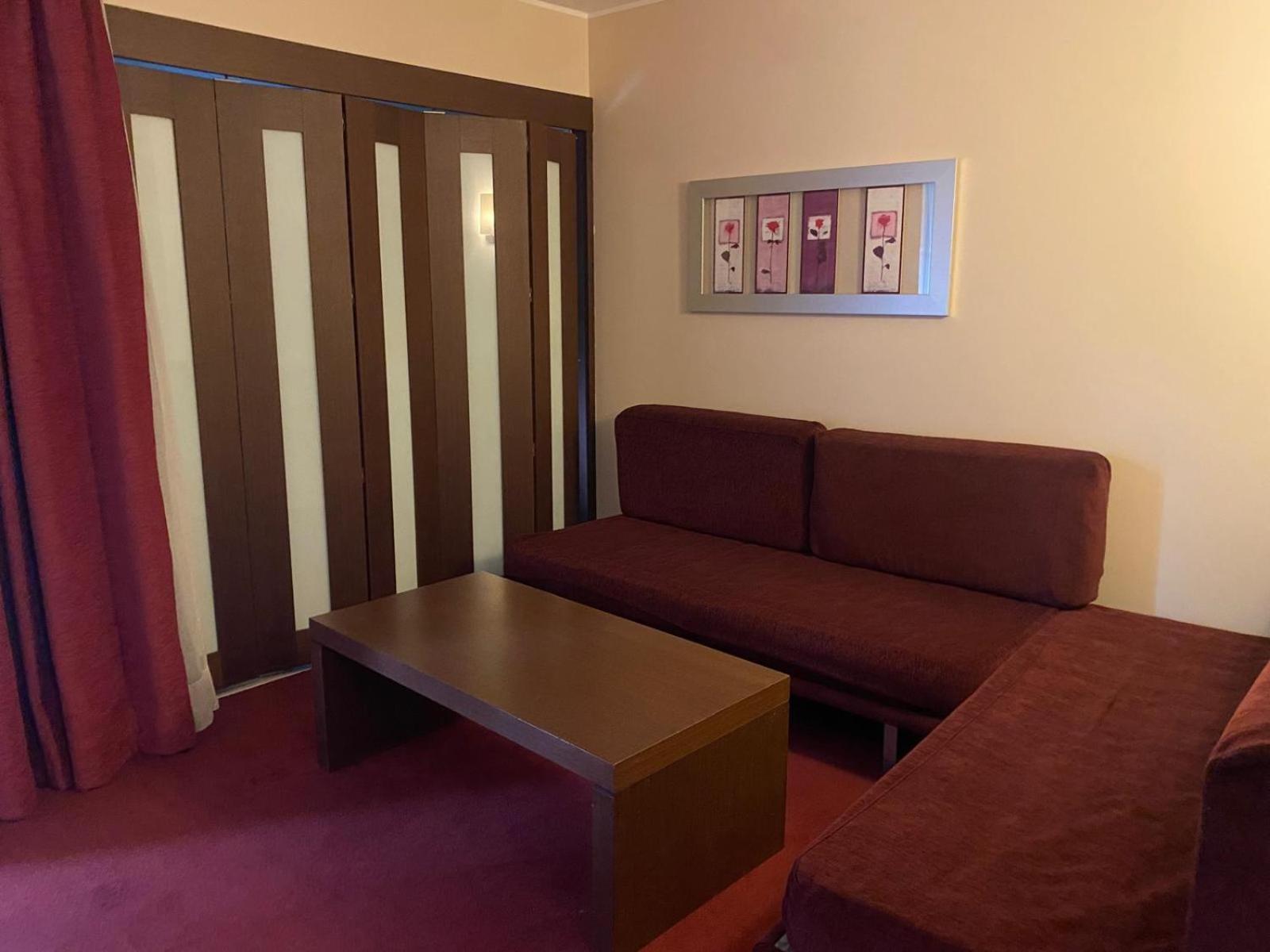 Hotel Gale T1 109 4*